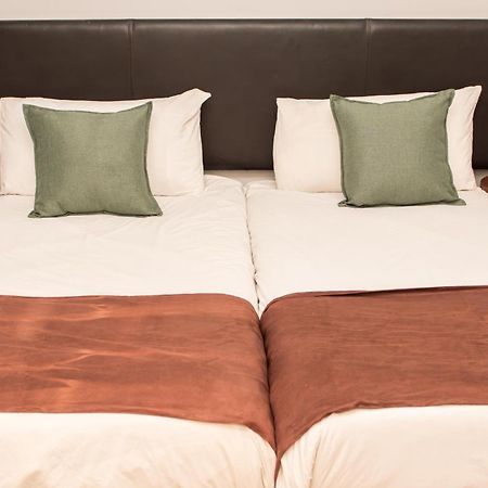 Mauya Guesthouse Kuils River エクステリア 写真