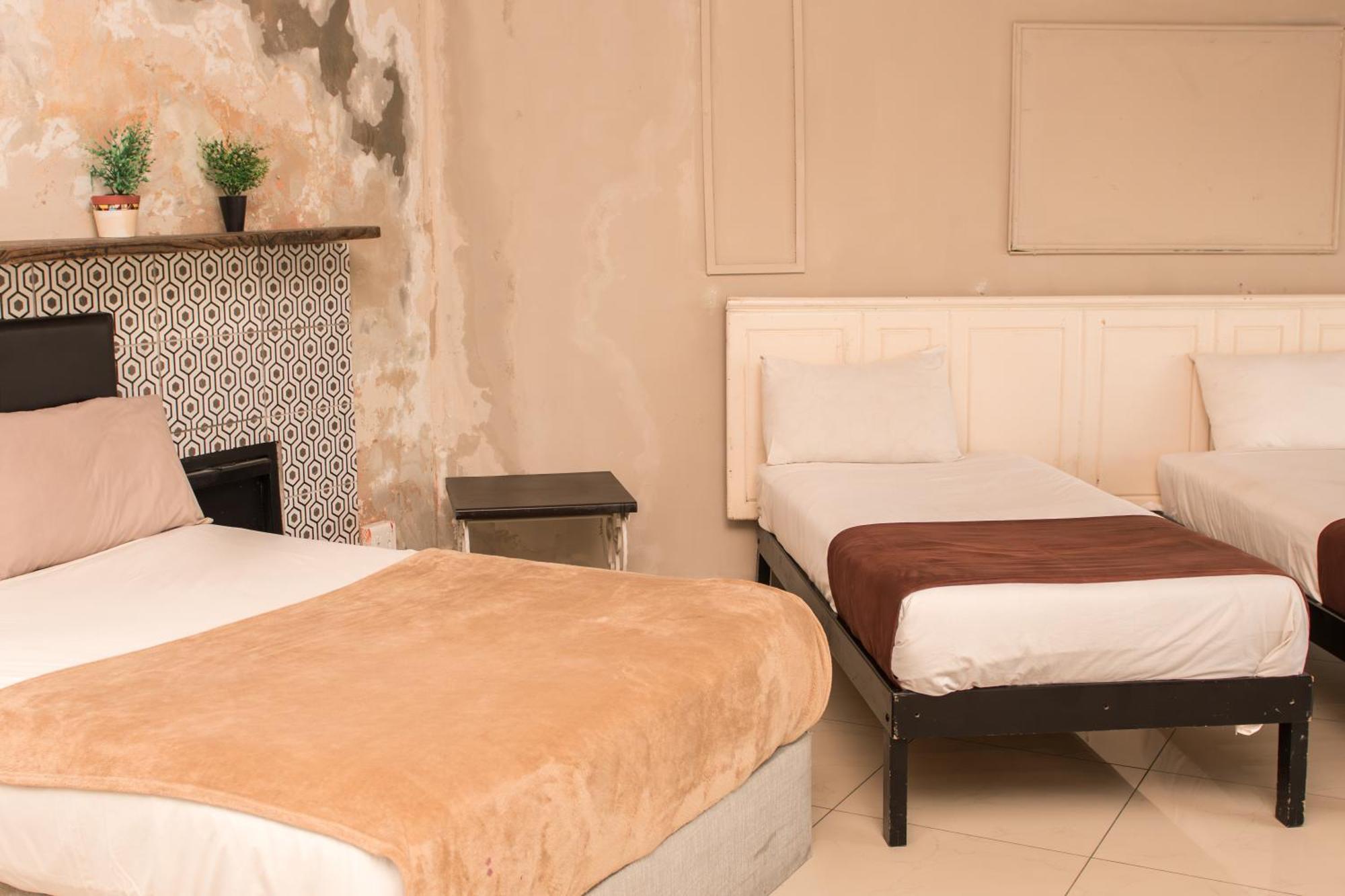 Mauya Guesthouse Kuils River エクステリア 写真