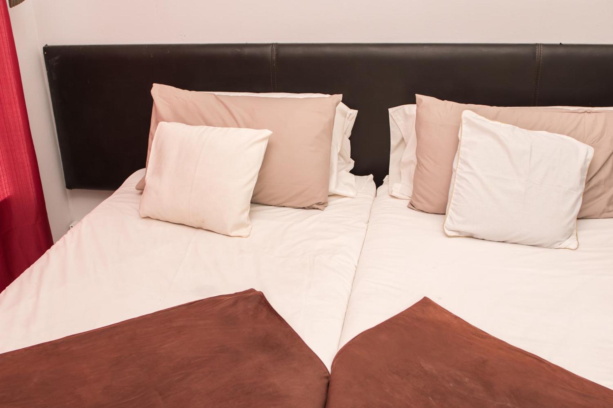 Mauya Guesthouse Kuils River エクステリア 写真